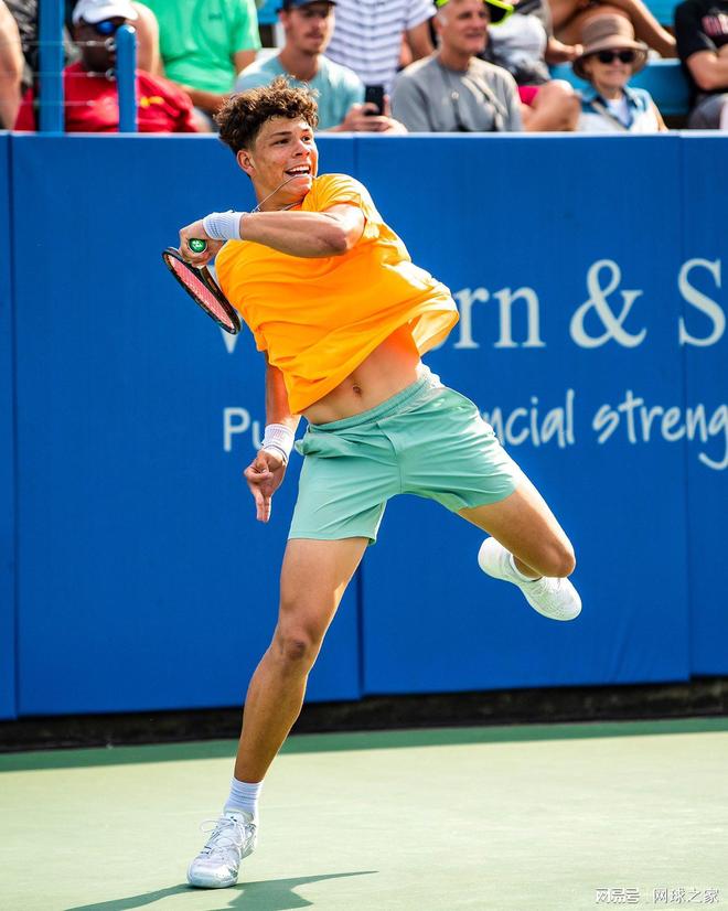 这个赛季他 这个赛季他